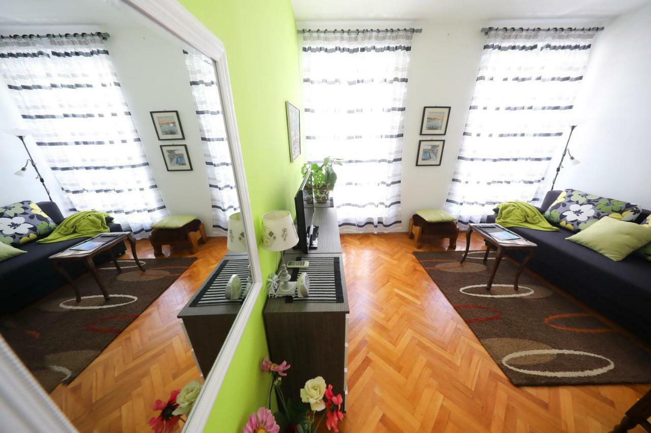 Apartment Mara Задар Екстериор снимка